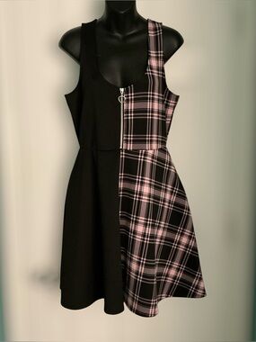 Hot Topic Dress
